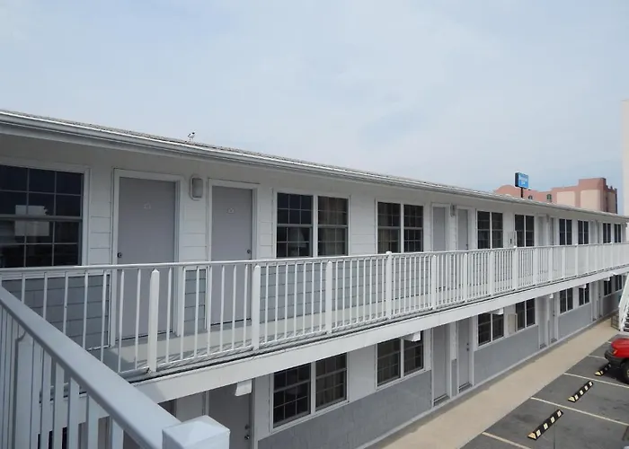 Sun 'N Fun Motel